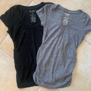 Maternity v-neck tees